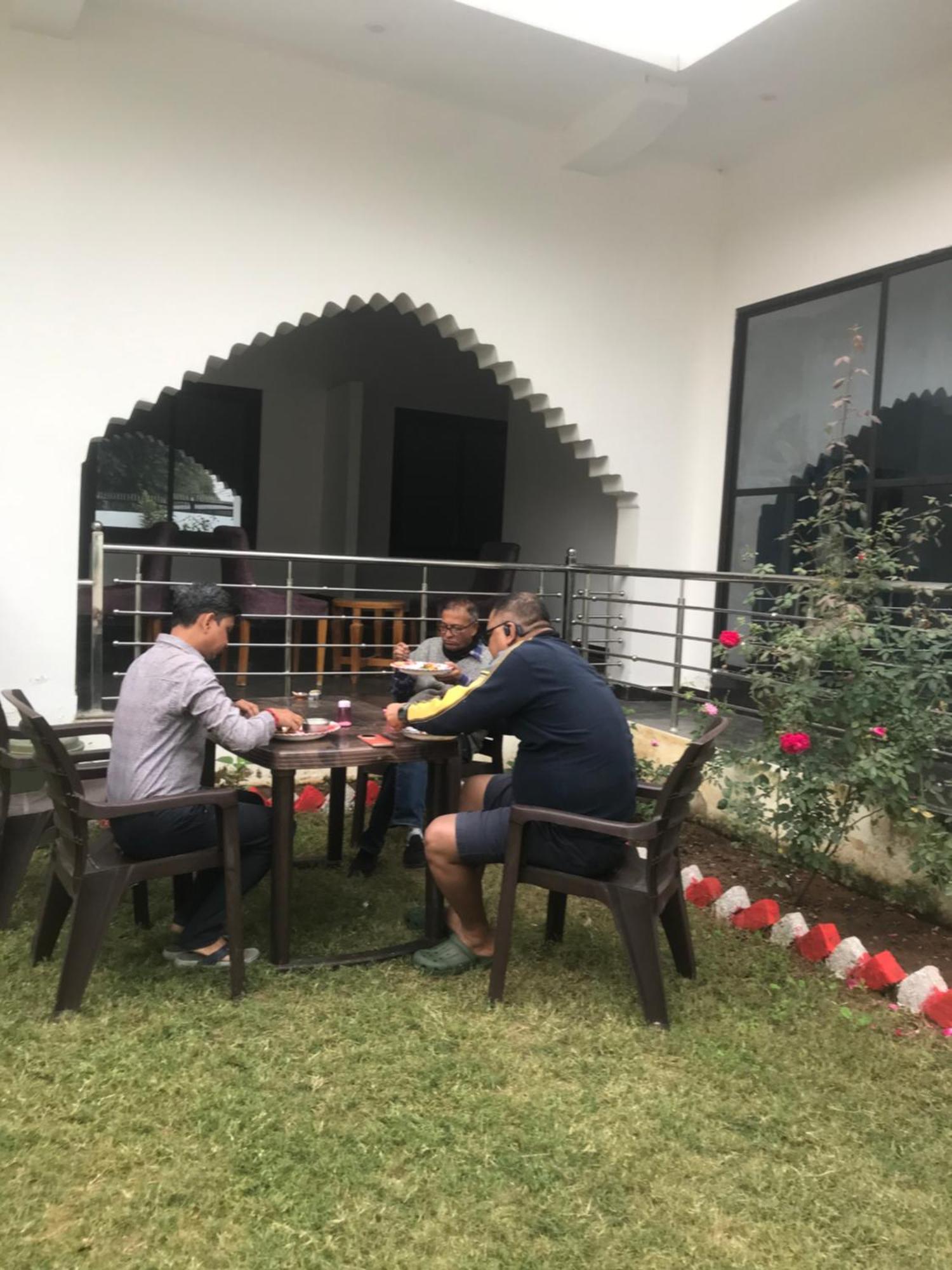 La Calma Homestay Khajurāho Exterior foto